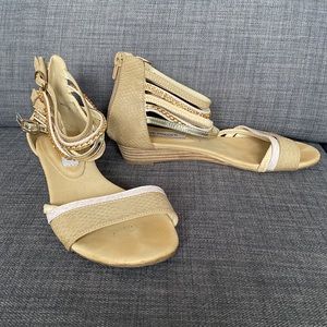 Steve Madden sandals